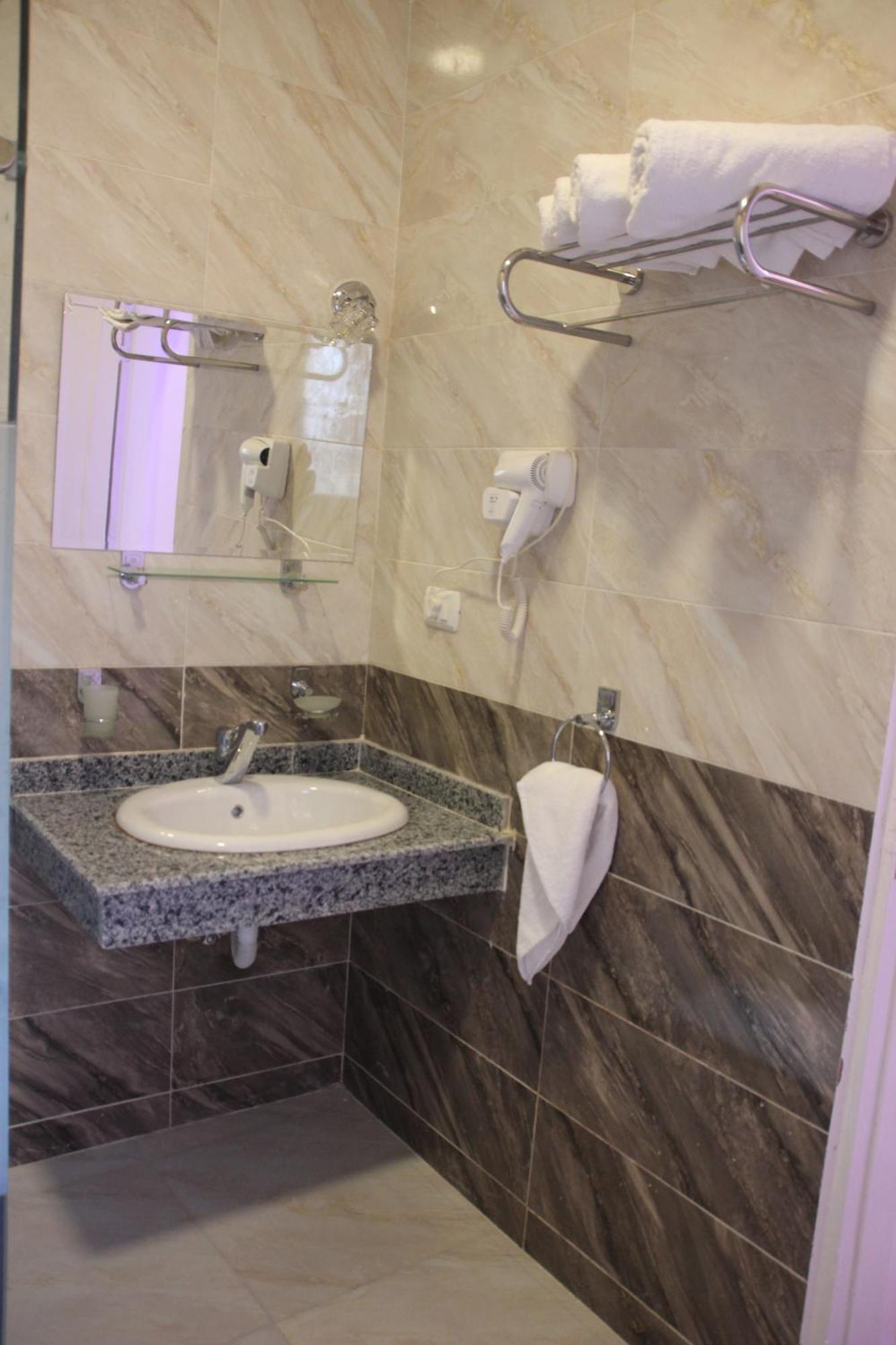 Farida Pyramids Boutique Hotel Kafret el-Gabal المظهر الخارجي الصورة